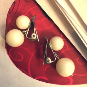 Vintage white clip-on earrings